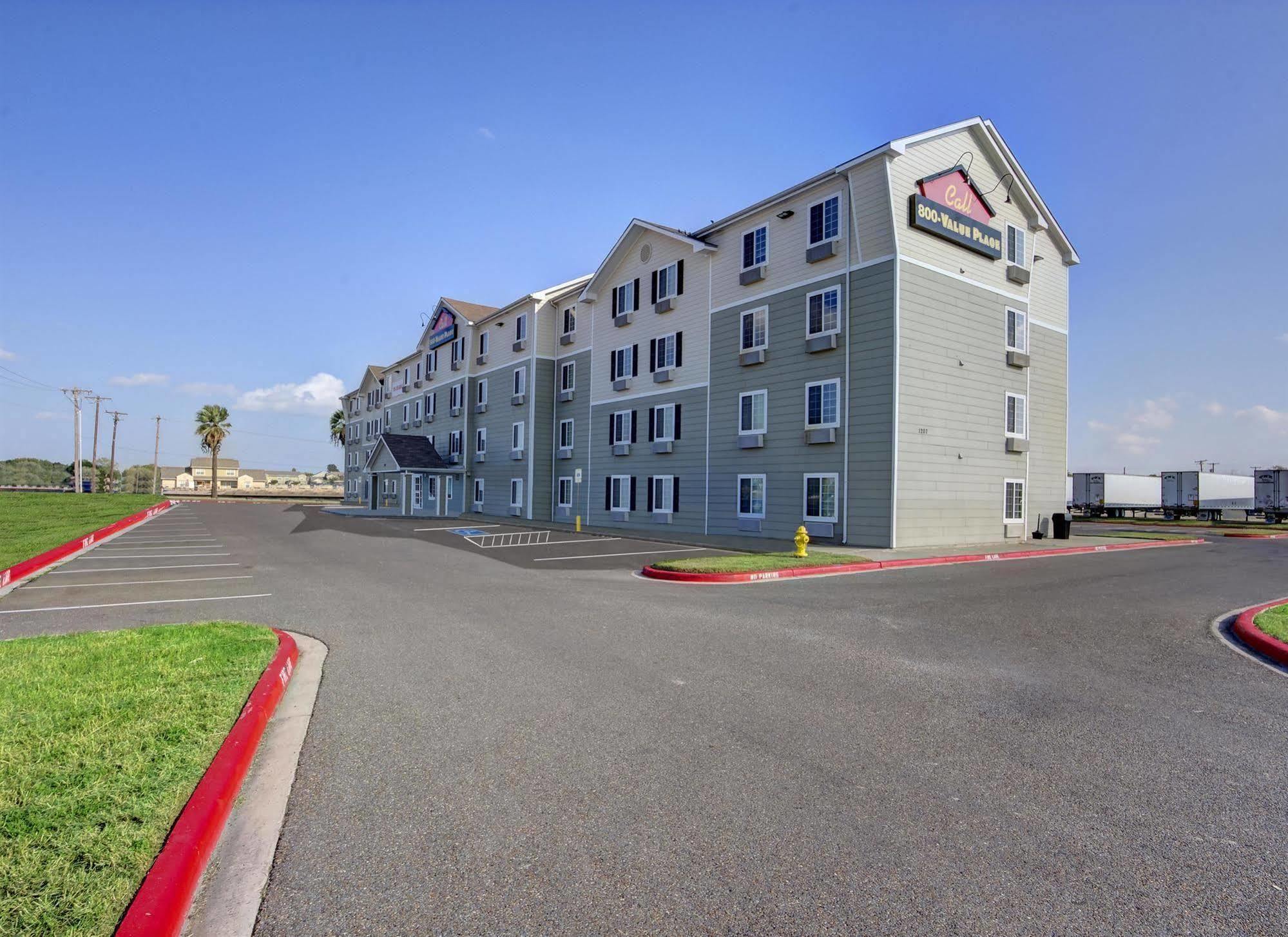 Woodspring Suites Pharr Exterior photo